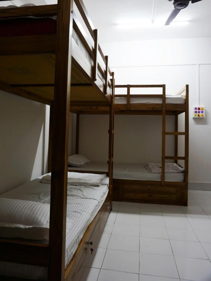 Pause Hostel Guwahati Eksteriør billede